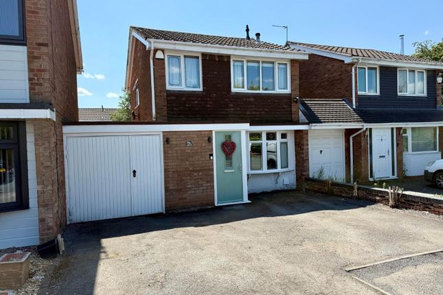 Kielder Close, Heath Hayes, Cannock WS12 3 bed link detached house for sale
