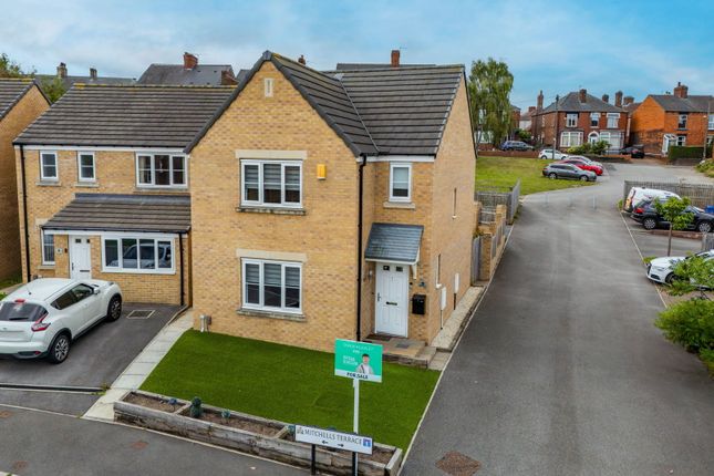 Mitchells Terrace, Barnsley S73 3 bed detached house for sale