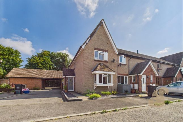 Cherry Orchard, Southminster CM0 2 bed end of terrace house for sale