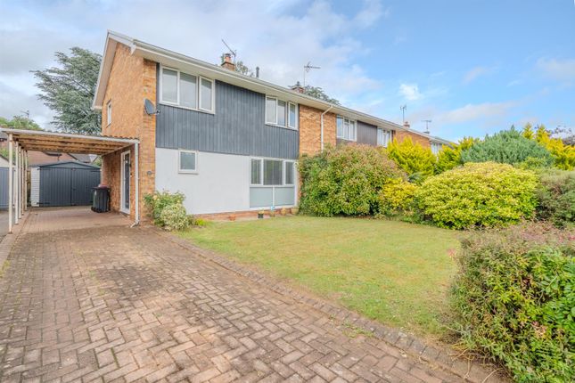 3 bedroom semi-detached house for sale