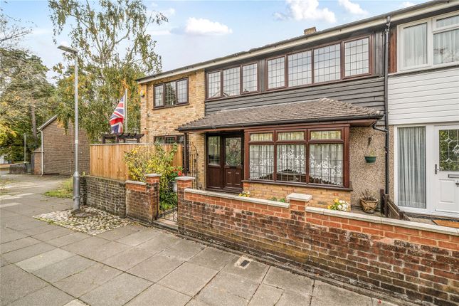 4 bedroom end of terrace house for sale
