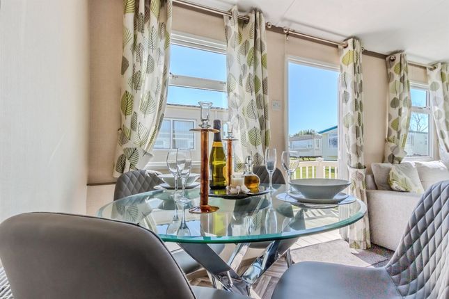 2 bedroom park home for sale