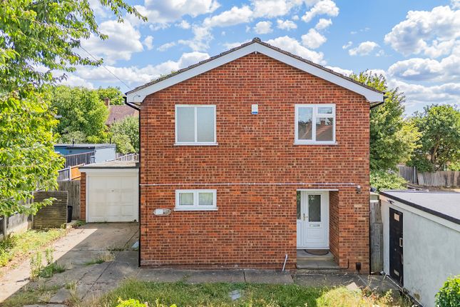 Aylsham Lane, Romford, RM3 4 bed detached house for sale