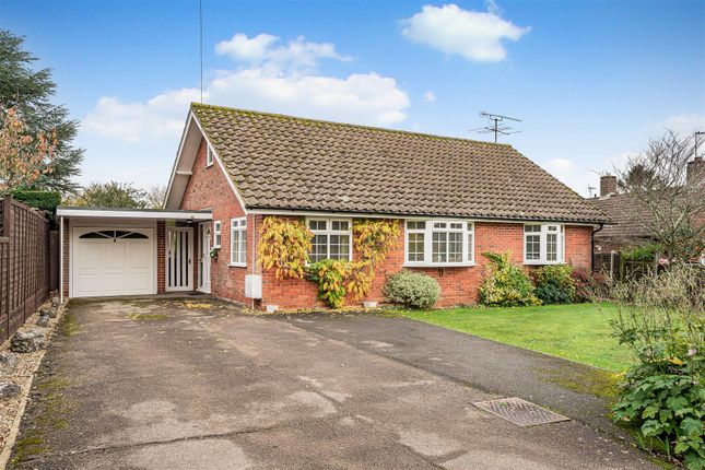 The Riddy, Codicote, Hitchin 2 bed detached bungalow for sale