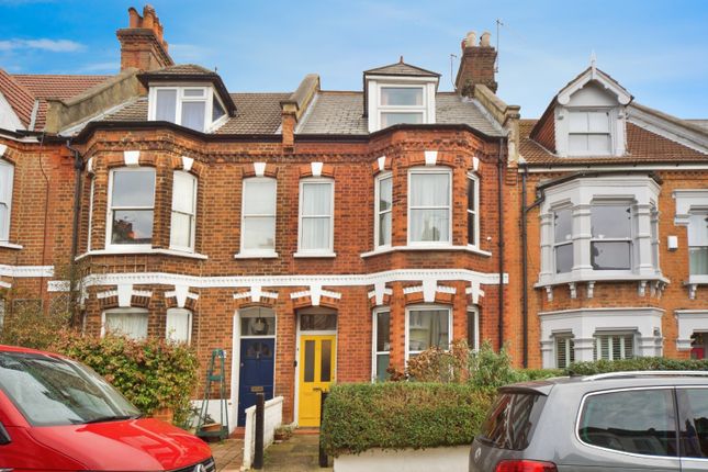 4 bed terraced house