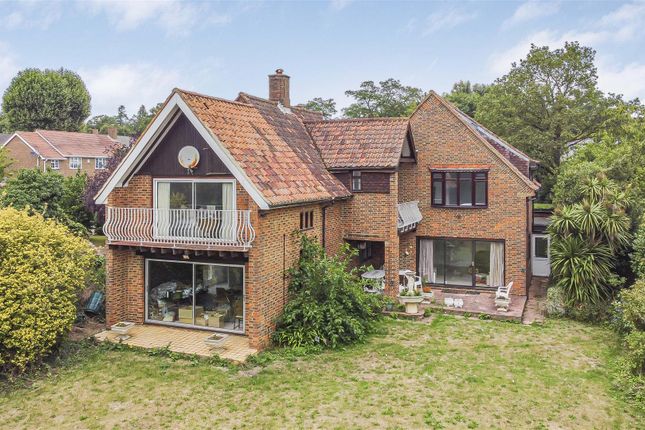 Wonford Close, Kingston Upon Thames KT2 4 bed detached house for sale