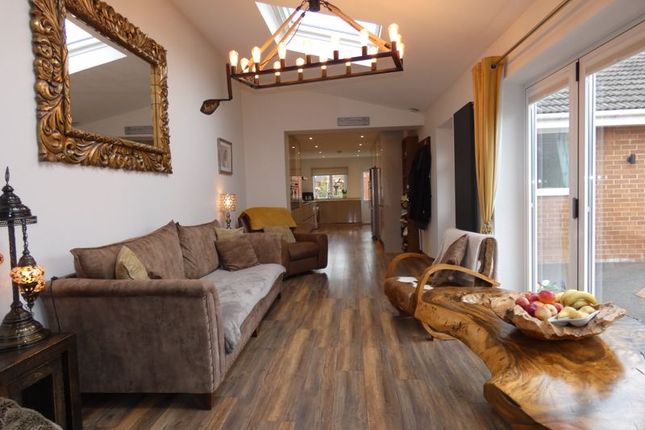 3 bed semi-detached bungalow