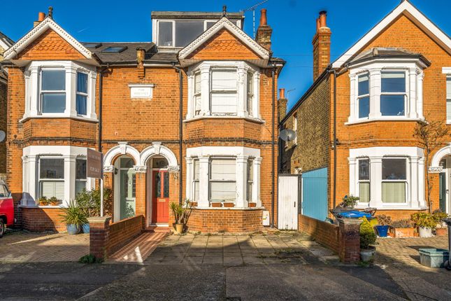 Durlston Road, Kingston Upon Thames, KT2 3 bed semi