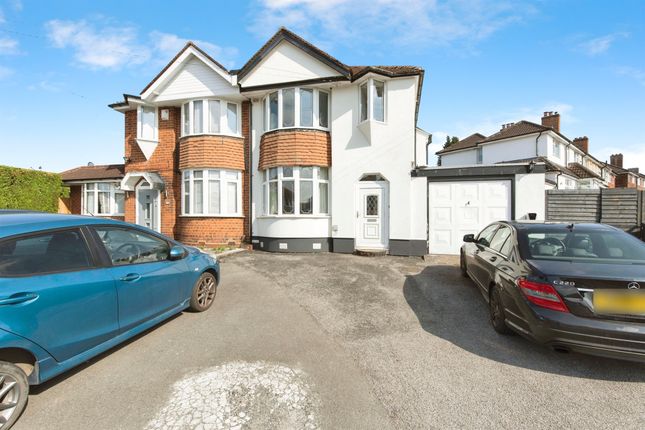 3 bedroom semi-detached house for sale