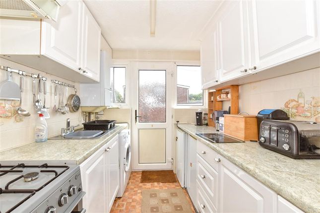 Perowne Way, Sandown, Isle of Wight 3 bed semi