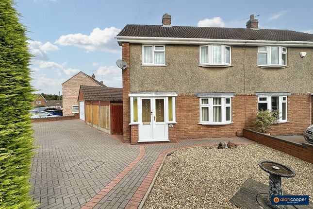 3 bedroom semi-detached house for sale