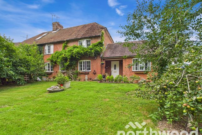 Hurst Lane, Ashford, Ashford, TN27 5 bed semi