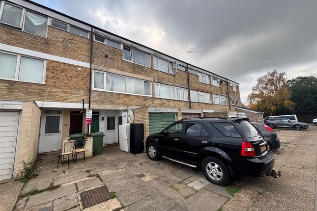 4 bed terraced house