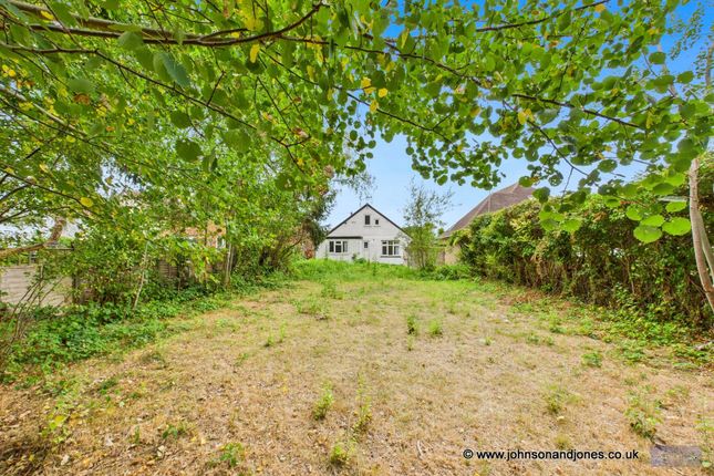 4 bed detached house
