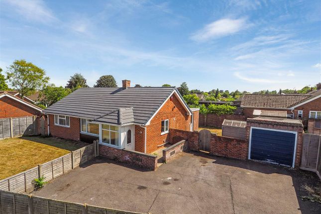 Harrow Way, Andover 2 bed detached bungalow for sale