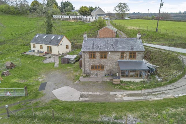 Ton Cottage Cefn Y Crib, Hafodyrynys... 3 bed detached house for sale