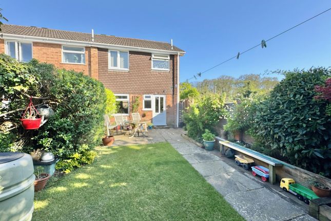 De Havilland Way, Christchurch BH23 3 bed end of terrace house for sale