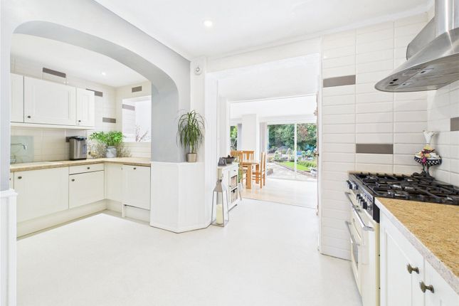 4 bedroom semi-detached house for sale
