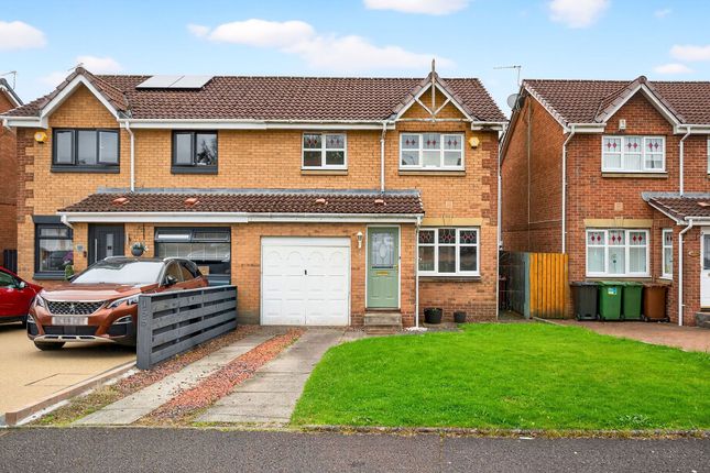Foresthall Drive, Glasgow 3 bed flat for sale