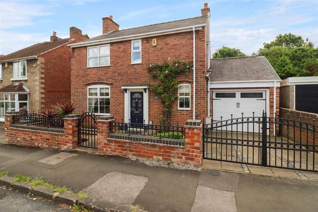 Tapton View Road, Chesterfield S41 3 bed detached house for sale