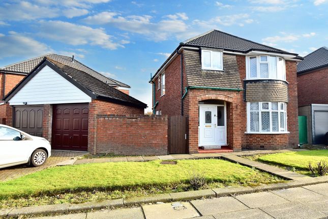 Sandown Road, Bury, BL9 3 bed detached house for sale