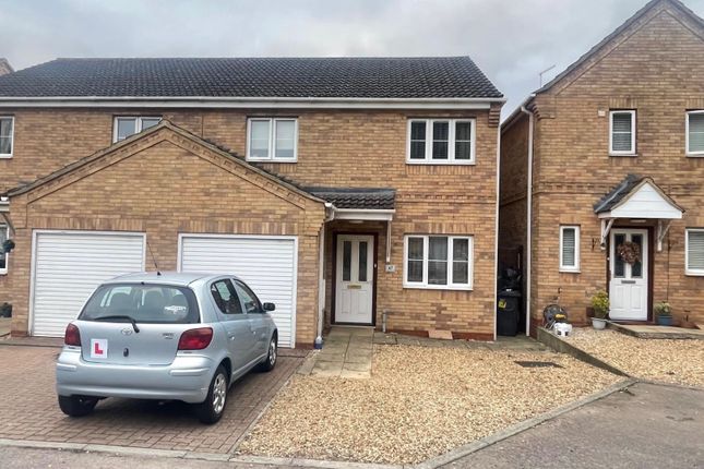 3 bed semi-detached house