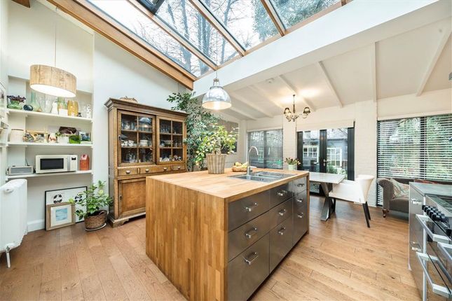 Micheldever Road, London SE12 3 bed house for sale