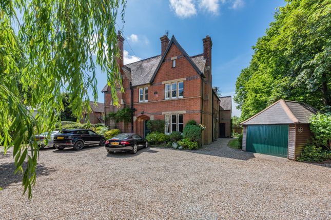 Whyke Road, Chichester, West Sussex 6 bed detached house for sale
