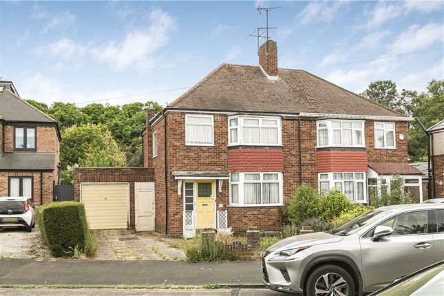 Arnold Crescent, Isleworth, TW7 3 bed semi
