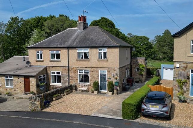 2 bedroom semi-detached house for sale