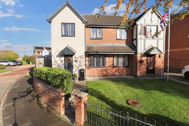 Applegarth, Coulby Newham... 3 bed semi