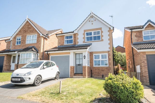 Burns Way, Harrogate, HG1 3 bed detached house for sale