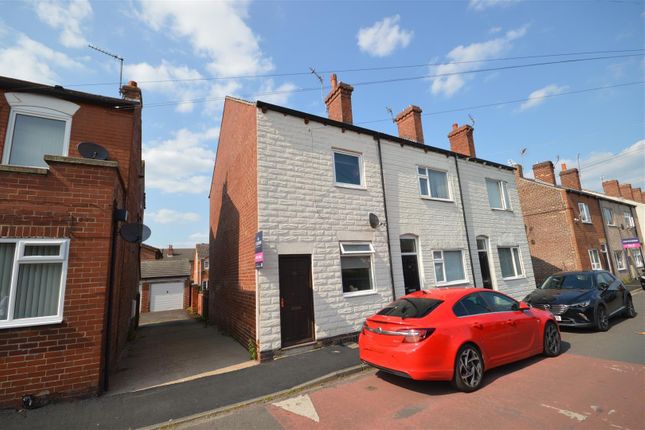 Temple Street, Castleford 2 bed end of terrace house for sale