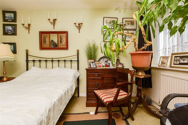 Grange Road, Ramsgate, Kent 2 bed maisonette for sale