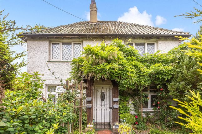 Dale Avenue, Patcham, Brighton 3 bed detached house for sale