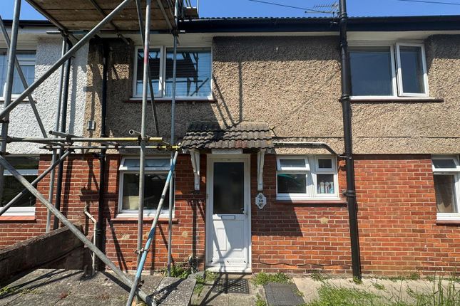 6 bed terraced house