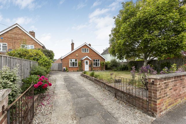 Charlton Road, Wantage, OX12 4 bed detached bungalow for sale