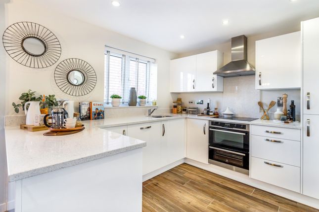 3 bed detached house
