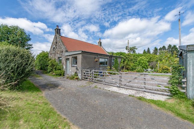 2 bedroom detached house for sale