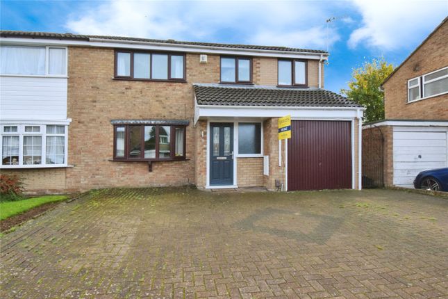 5 bedroom semi-detached house for sale