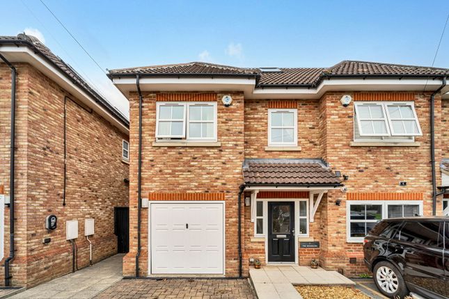 4 bedroom semi-detached house for sale