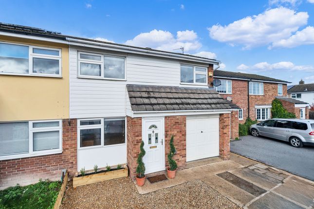 Beechwood Avenue, Royston SG8 3 bed semi