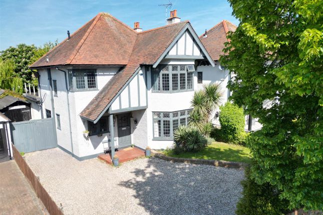 CHALKWELL AVENUE, Chalkwell 4 bed detached house for sale