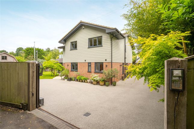Higgs Lane, Surrey GU19 5 bed detached house for sale