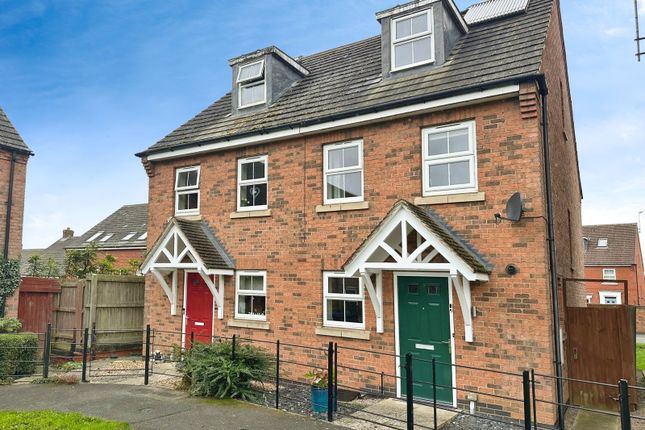 Oaklands Way, Leicester LE9 3 bed semi