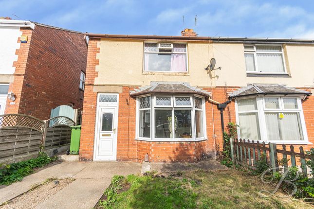 2 bedroom semi-detached house for sale