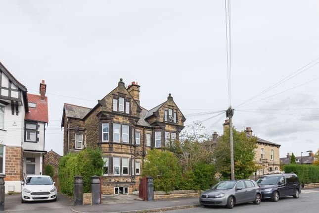 West Cliffe Grove, Harrogate HG2 1 bed flat for sale