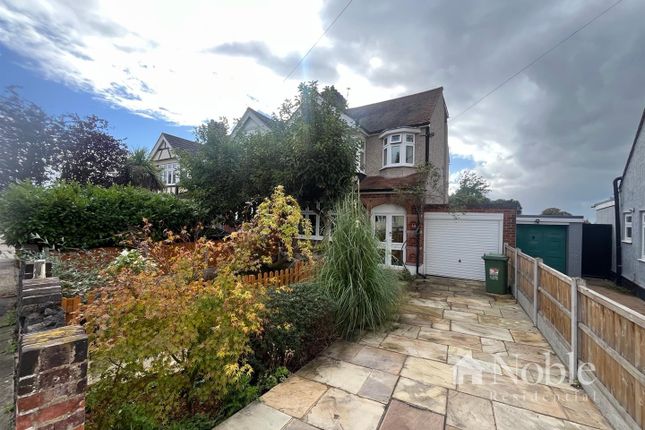 4 bedroom end of terrace house for sale