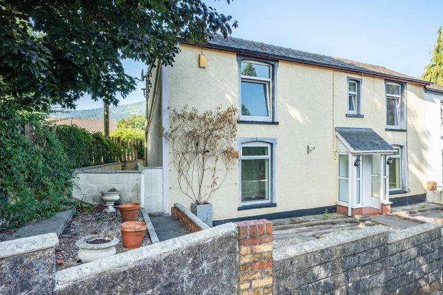 Monmouth Road, Abergavenny NP7 4 bed cottage for sale