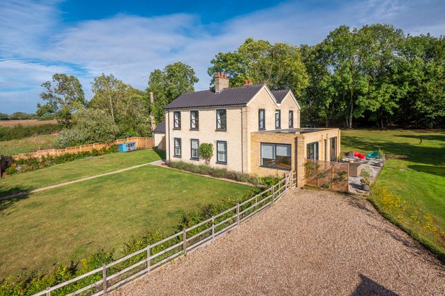 Strawberries Lane, Ipswich IP8 4 bed detached house for sale